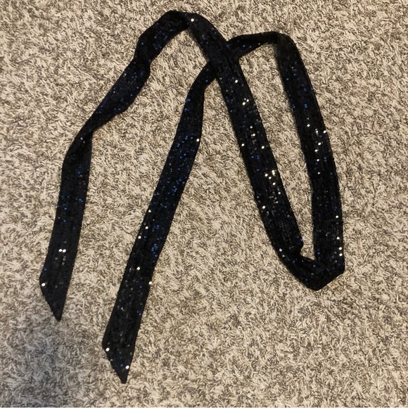 Forever 21+ Glam Black Sequin Long Sleeve Wrap Dress, Sz 2x 18/20 - Picture 4 of 14